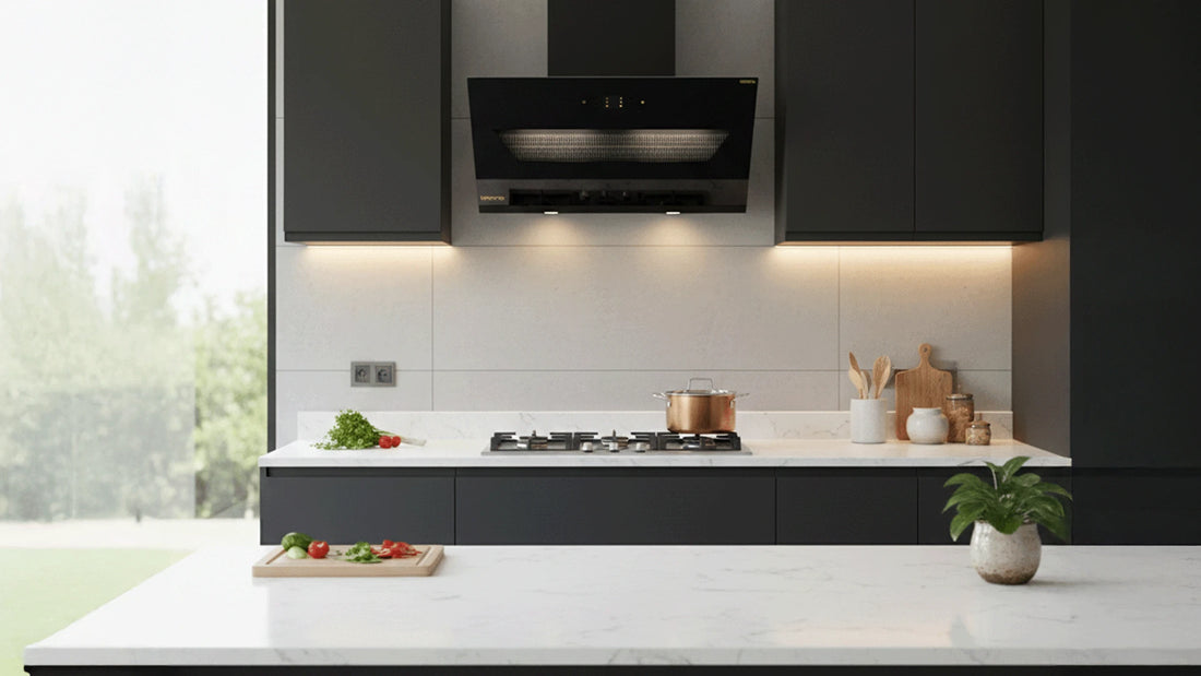 Stylish small kitchen with decor ideas for maximizing space and design. 