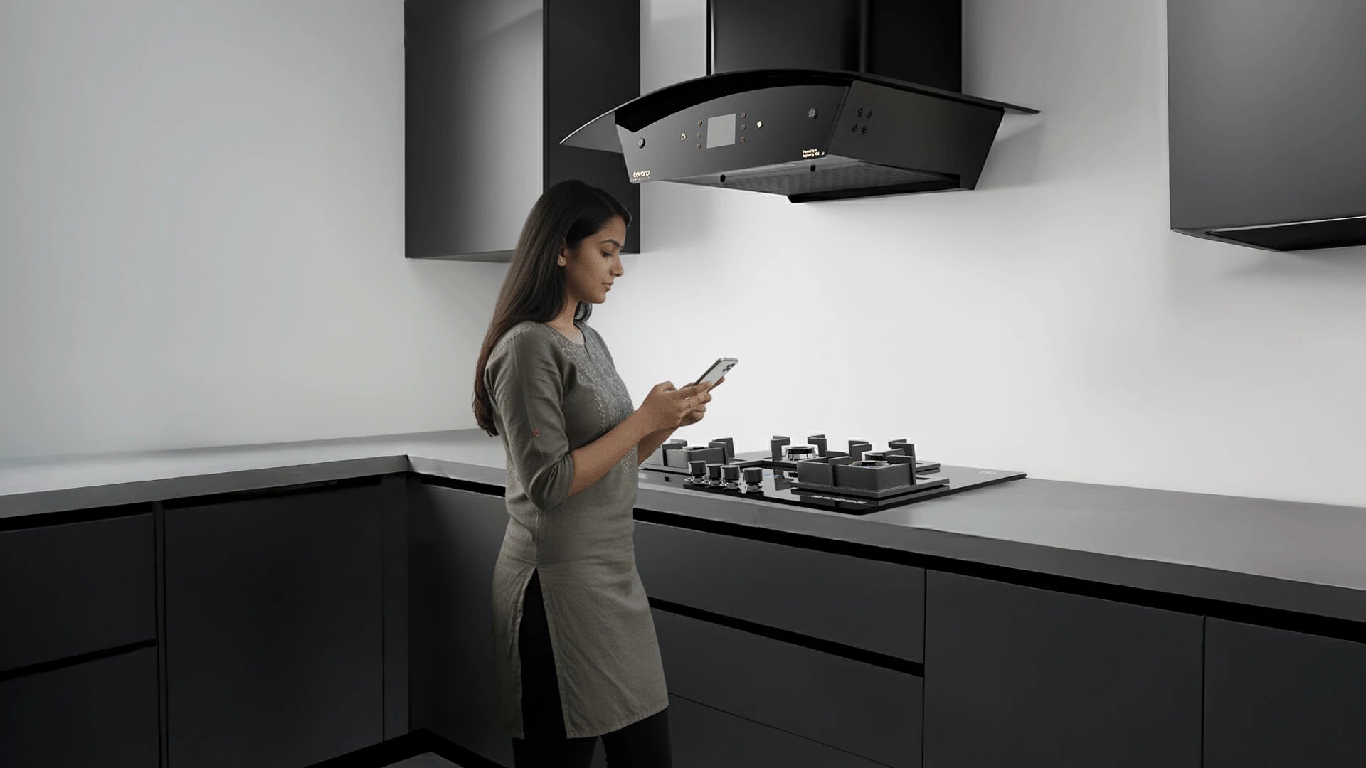 Ventilating an Indian kitchen for cleaner air and a healthier home. 